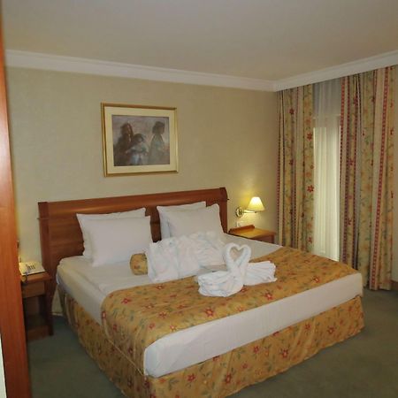 Best Western Hotel Turist سكوبجي المظهر الخارجي الصورة